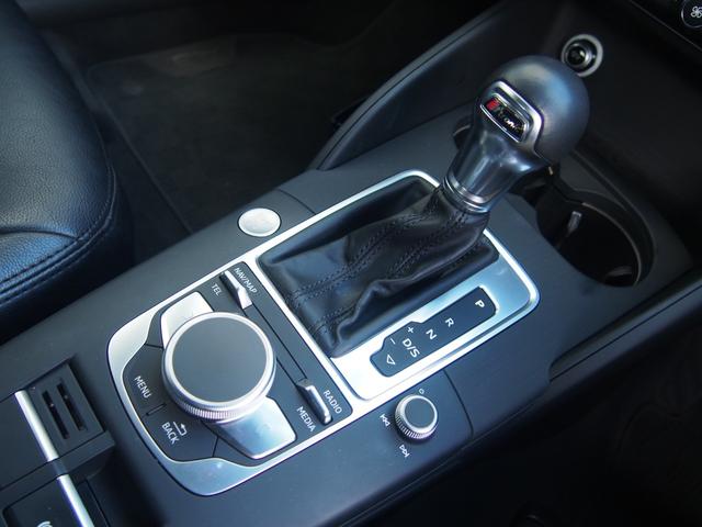 A3 スポーツバック1.4TFSI ワンオーナー 純正ナビ フルセグTV Bカメラ バーチャルコックピット アクティブクルーズコントロール LEDヘッドライト 純正16インチAW ETC2.0(12枚目)