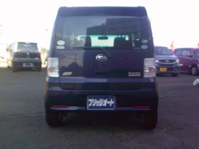 ムーヴコンテ カスタム　ＲＳ　ＩＣ付ツインカムターボ　社外ナビ　フルセグＴＶ　ＵＳＢ入力端子　ＥＴＣ　ＨＩＤヘッドライト　スマートキー　アイドリングストップ　新品タイヤ装着　ルームクリーニング済　修復歴無し（10枚目）