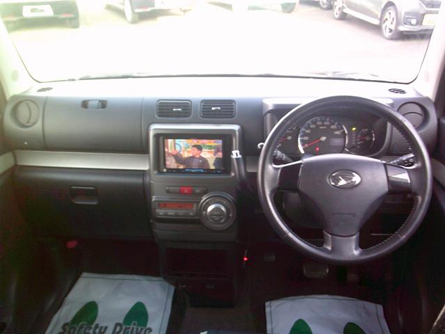 ムーヴコンテ カスタム　ＲＳ　ＩＣ付ツインカムターボ　社外ナビ　フルセグＴＶ　ＵＳＢ入力端子　ＥＴＣ　ＨＩＤヘッドライト　スマートキー　アイドリングストップ　新品タイヤ装着　ルームクリーニング済　修復歴無し（19枚目）