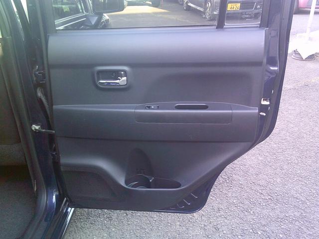 ムーヴコンテ カスタム　ＲＳ　ＩＣ付ツインカムターボ　社外ナビ　フルセグＴＶ　ＵＳＢ入力端子　ＥＴＣ　ＨＩＤヘッドライト　スマートキー　アイドリングストップ　新品タイヤ装着　ルームクリーニング済　修復歴無し（31枚目）