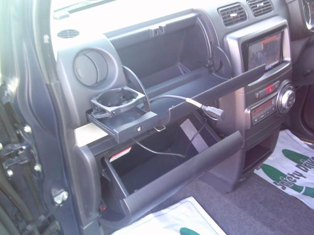 ムーヴコンテ カスタム　ＲＳ　ＩＣ付ツインカムターボ　社外ナビ　フルセグＴＶ　ＵＳＢ入力端子　ＥＴＣ　ＨＩＤヘッドライト　スマートキー　アイドリングストップ　新品タイヤ装着　ルームクリーニング済　修復歴無し（35枚目）