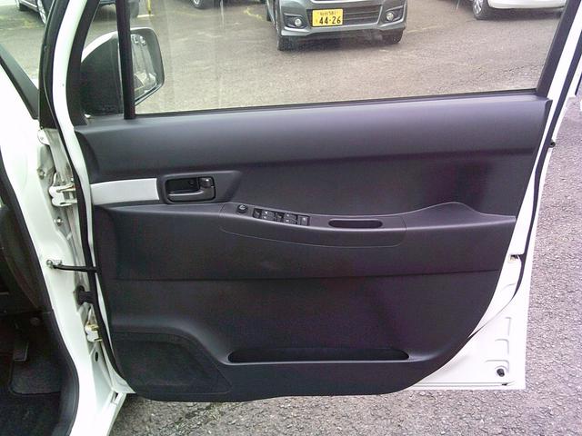 ムーヴコンテ Ｇ　ＮＡＶＩ　４ＷＤ　ワンセグＴＶ　バックカメラ　ＥＴＣ　スマートキー　フォグランプ　ルームクリーニング済　修復歴無し（29枚目）