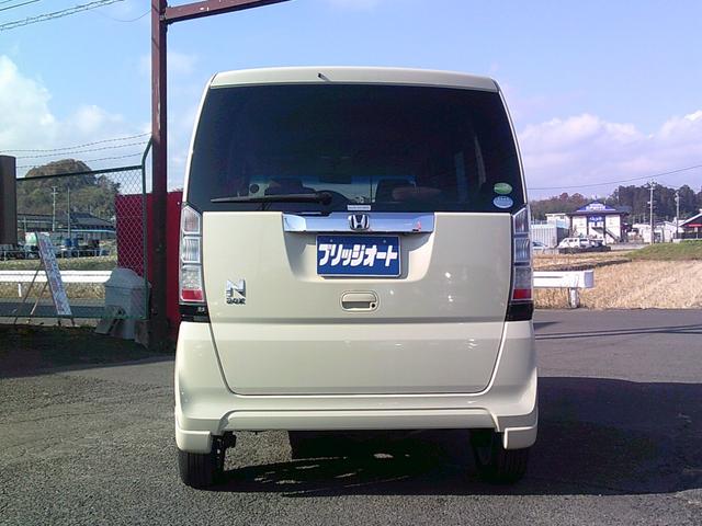 N-BOX G・Lパッケージ 4WD 両側スライドドア右後パワースライドドア 純正ナビ バックカメラ Bluetooth接続 スマートキースペア付 横滑り防止装置 車検8年9月 ルームクリーニング済 修復歴無し(10枚目)