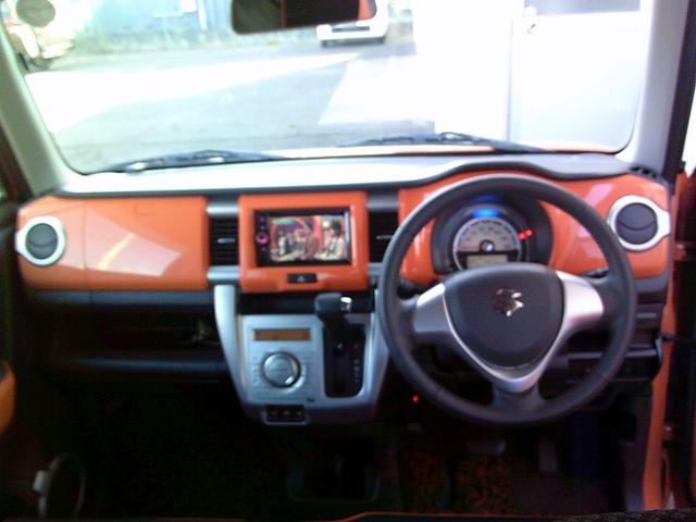 ハスラー Ｘ　４ＷＤ　社外ナビ　ワンセグＴＶ　ＤＶＤ再生可　ＥＴＣ　オートＨＩＤヘッドライト　スマートキースペア付　ヒルディセントコントロール　ルームクリーニング済　修復歴無し　車検９年４月までロング（18枚目）