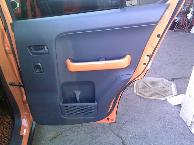 ハスラー Ｘ　４ＷＤ　社外ナビ　ワンセグＴＶ　ＤＶＤ再生可　ＥＴＣ　オートＨＩＤヘッドライト　スマートキースペア付　ヒルディセントコントロール　ルームクリーニング済　修復歴無し　車検９年４月までロング（32枚目）