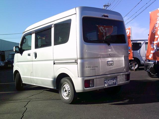 ミニキャブバン ブラボーターボ　４ＷＤ　ハイルーフ　両側スライドドア　インパネオートマ　キーレス　フル装備　リヤヒーター　衝突被害軽減システム　横滑り防止装置　新品タイヤ交換　ルームクリーニング済　修復歴無し（9枚目）