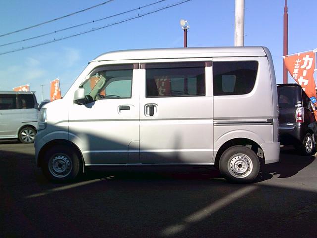 ミニキャブバン ブラボーターボ　４ＷＤ　ハイルーフ　両側スライドドア　インパネオートマ　キーレス　フル装備　リヤヒーター　衝突被害軽減システム　横滑り防止装置　新品タイヤ交換　ルームクリーニング済　修復歴無し（13枚目）