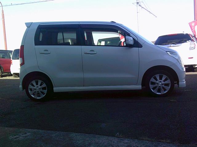 ＡＺワゴン ＸＳスペシャル　純正ＣＤオーディオ　純正アルミ＆エアロ　スマートキースペア付　走行８５０００キロ　ルームクリーニング済　修復歴無し（12枚目）