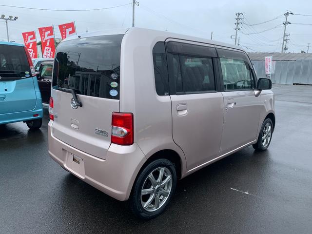 ムーヴコンテ 　４ＷＤ（車検２年）基本装備フル装備　キーレス　衝突安全ボディ　アイドリングストップ　電格ミラー　本革Ｓ　レベライザー　純正ＣＤオーディオ　社外１４インチＡＷ付サマータイヤ　タイミングチェーンエンジン（13枚目）