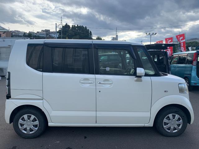 Ｎ－ＢＯＸ 　（車検２年）基本装備フル装備　Ｐスタート　Ｓキー×２　横滑り防止機能　ＰＷ　ＰＳ　ＡＢＳ　アイドリングストップ　片側パワースライドドア　電格ミラー　純正ＳＤナビ　Ｂカメラ　タイミングチェーンエンジン（9枚目）