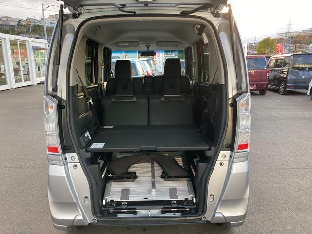 Ｎ－ＢＯＸ＋ Ｇ・Ｌパッケージ　車いす仕様車　（車検２年）基本装備フル装備　ＥＴＣ　両側スライド左パワスラ　横滑り防止機能　純正ＳＤナビ　Ｂｌｕｅｔｏｏｔｈ　ＵＳＢ　Ｂカメラ　社外１４インチＡＷ付サマータイヤ　タイミングチェーンエンジン（18枚目）
