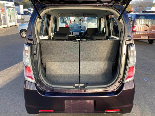 ワゴンＲスティングレー Ｘ　（車検２年）基本装備フル装備　Ｐスタート　本革Ｓ　衝突安全ボディ　盗難防止システム　ＨＩＤヘッドライト　社外ＨＤＤナビ　ミュージックサーバ　純正１４インチＡＷ付サマータイヤ　タイミングチェーンエンジン（17枚目）