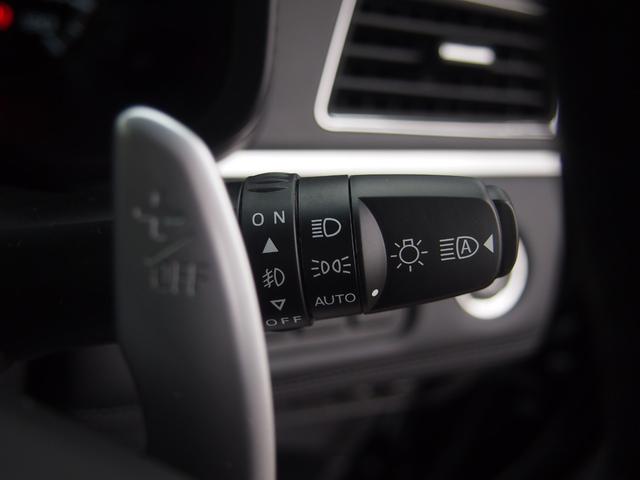 G パワーパッケージ 登録済未使用車 衝突被害軽減ブレーキ 両側オートスライド 全方位カメラ レーダークルコン 4WD パドルシフト LEDライト ディーゼルターボ パワーバックドア 7人乗り パワーシート 保証付き(25枚目)