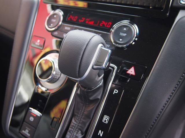 G パワーパッケージ 登録済未使用車 衝突被害軽減ブレーキ 両側オートスライド 全方位カメラ レーダークルコン 4WD パドルシフト LEDライト ディーゼルターボ パワーバックドア 7人乗り パワーシート 保証付き(36枚目)