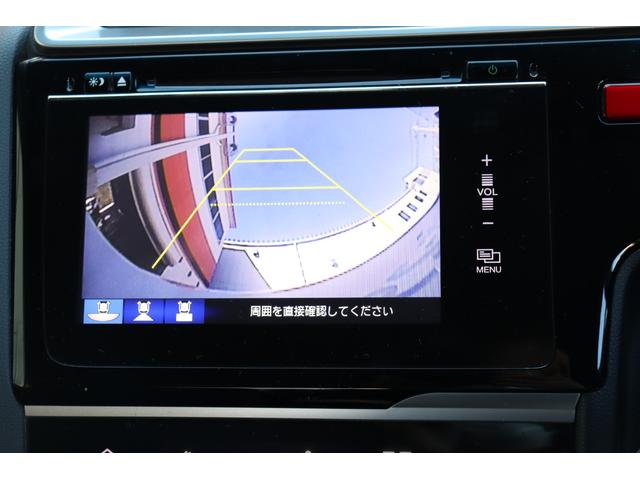 Lパッケージ メーカーナビ フルセグ Bカメ ETC Bluetooth DVD再生 クルコン LEDライト ハーフレザーシート 革巻きハンドル 横滑り防止機能 禁煙車 保証付き(35枚目)