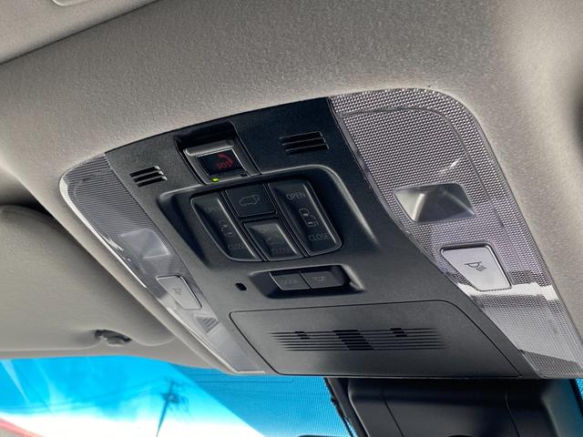 2.5S Cパッケージ フルセグ/サンルーフ/Bluetooth対応/フリップダウンモニター/革シート/禁煙車/前後ドラレコ/デジタルインナーミラー/シートエアコン/エアロ/ETC/バックカメラ/諸突軽減ブレーキ/7人乗り(45枚目)