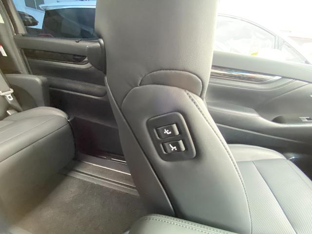 2.5S Cパッケージ フルセグ/サンルーフ/Bluetooth対応/フリップダウンモニター/革シート/禁煙車/前後ドラレコ/デジタルインナーミラー/シートエアコン/エアロ/ETC/バックカメラ/諸突軽減ブレーキ/7人乗り(49枚目)