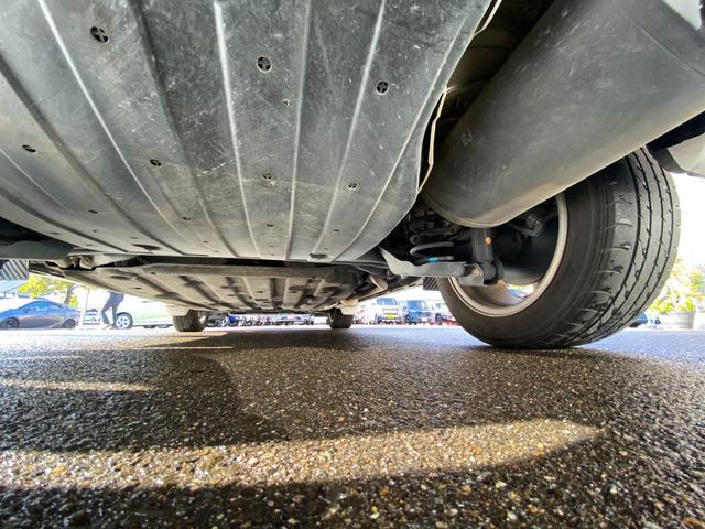 ヴェゼル ハイブリッドＺ・ホンダセンシング　後期／純正８型フルセグナビ／ハーフレザーシート／ＬＥＤヘッドライト／バックカメラ／シートヒーター／衝突軽減ブレーキ／レーダークルーズコントロール／ＥＴＣ／禁煙車（32枚目）