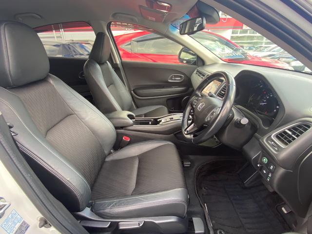 ヴェゼル ハイブリッドＺ・ホンダセンシング　後期／純正８型フルセグナビ／ハーフレザーシート／ＬＥＤヘッドライト／バックカメラ／シートヒーター／衝突軽減ブレーキ／レーダークルーズコントロール／ＥＴＣ／禁煙車（40枚目）