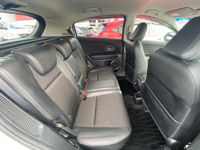 ヴェゼル ハイブリッドＺ・ホンダセンシング　後期／純正８型フルセグナビ／ハーフレザーシート／ＬＥＤヘッドライト／バックカメラ／シートヒーター／衝突軽減ブレーキ／レーダークルーズコントロール／ＥＴＣ／禁煙車（65枚目）