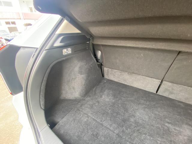 ヴェゼル ハイブリッドＺ・ホンダセンシング　後期／純正８型フルセグナビ／ハーフレザーシート／ＬＥＤヘッドライト／バックカメラ／シートヒーター／衝突軽減ブレーキ／レーダークルーズコントロール／ＥＴＣ／禁煙車（70枚目）