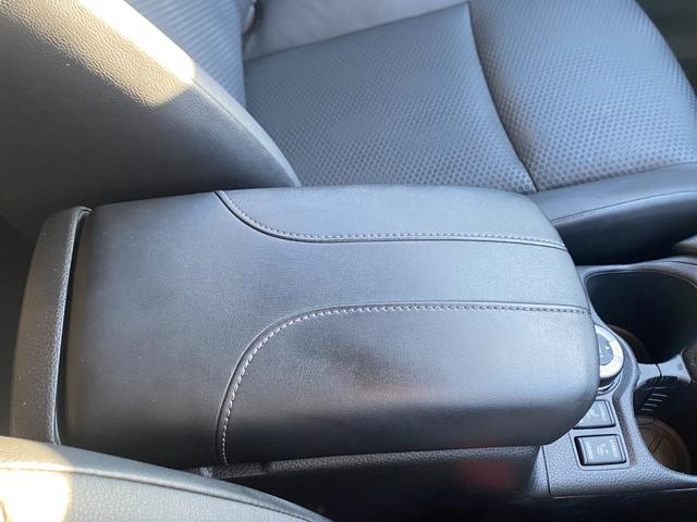 エクストレイル 20Xi ハイブリッド 車輛評価4.5点/後期/9インチフルセグナビ/全方位カメラ/エンジンスターター/衝突軽減ブレーキ/全方位カメラ/パワーバックドア/切替4WD/パワーシート/シートヒーター(43枚目)