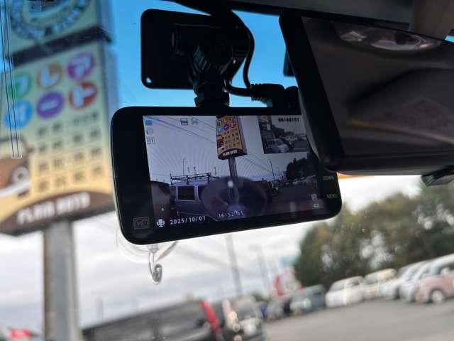 ハイゼットカーゴ クルーズターボリミテッド　ハイルーフ　４ＷＤ　４ＷＤ　ナビＴＶ　ＥＴＣ　リヤモニター　Ｂｌｕｅｔｏｏｔｈ　キーレス　ドライブレコーダー　ワンオーナー（14枚目）