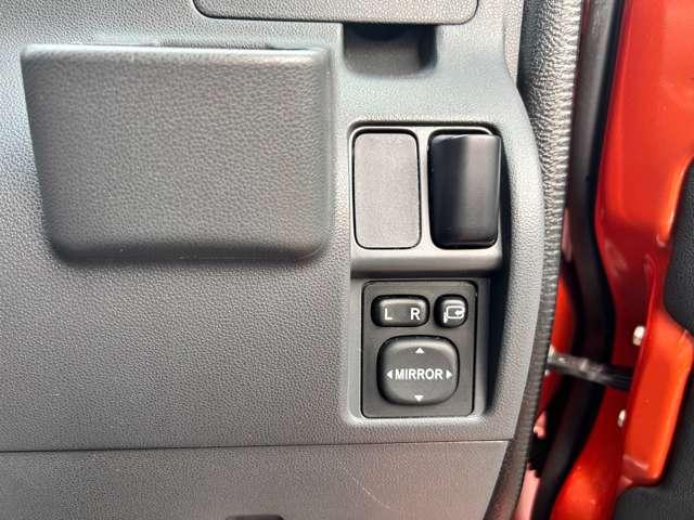 ハイゼットカーゴ クルーズターボリミテッド　ハイルーフ　４ＷＤ　４ＷＤ　ナビＴＶ　ＥＴＣ　リヤモニター　Ｂｌｕｅｔｏｏｔｈ　キーレス　ドライブレコーダー　ワンオーナー（15枚目）