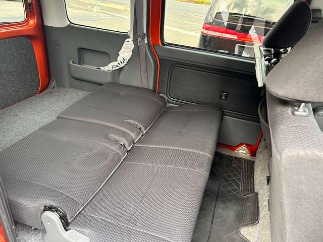 ハイゼットカーゴ クルーズターボリミテッド　ハイルーフ　４ＷＤ　４ＷＤ　ナビＴＶ　ＥＴＣ　リヤモニター　Ｂｌｕｅｔｏｏｔｈ　キーレス　ドライブレコーダー　ワンオーナー（18枚目）