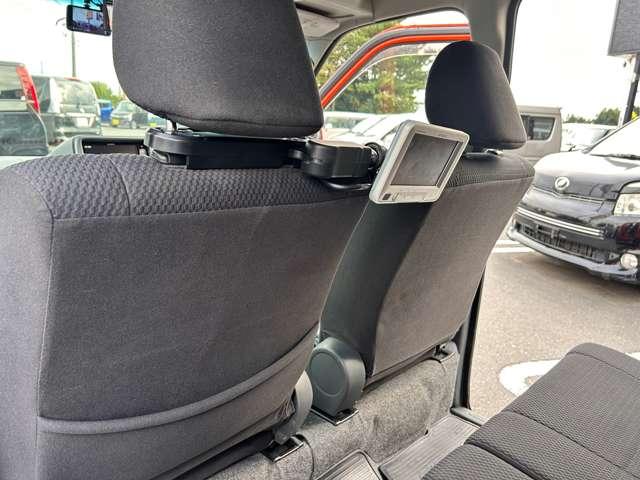 ハイゼットカーゴ クルーズターボリミテッド　ハイルーフ　４ＷＤ　４ＷＤ　ナビＴＶ　ＥＴＣ　リヤモニター　Ｂｌｕｅｔｏｏｔｈ　キーレス　ドライブレコーダー　ワンオーナー（21枚目）