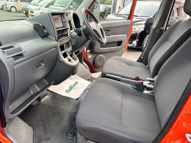 ハイゼットカーゴ クルーズターボリミテッド　ハイルーフ　４ＷＤ　４ＷＤ　ナビＴＶ　ＥＴＣ　リヤモニター　Ｂｌｕｅｔｏｏｔｈ　キーレス　ドライブレコーダー　ワンオーナー（22枚目）