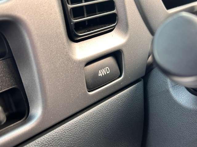 ハイゼットカーゴ クルーズターボリミテッド　ハイルーフ　４ＷＤ　４ＷＤ　ナビＴＶ　ＥＴＣ　リヤモニター　Ｂｌｕｅｔｏｏｔｈ　キーレス　ドライブレコーダー　ワンオーナー（23枚目）