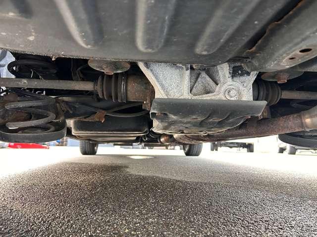 下回りの状態です