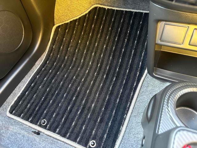 ワゴンＲ ハイブリッドＦＸ　クリアランスソナー　レーンアシスト　衝突被害軽減システム　オートライト　スマートキー　アイドリングストップ　シートヒーター　ベンチシート　ＣＶＴ　盗難防止システム　ＡＢＳ　ＥＳＣ　ＣＤ（44枚目）