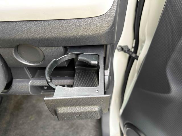 ハスラー Ａ　４ＷＤ　キーレスエントリー　シートヒーター　ＭＴ　盗難防止システム　ＡＢＳ　ＥＳＣ　衝突安全ボディ　エアコン　パワーステアリング　パワーウィンドウ（37枚目）