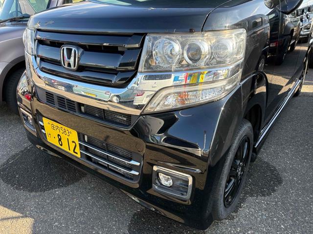 Ｎ－ＢＯＸカスタム Ｇ　ＳＳブラックスタイルパッケージ　４ＷＤ　ドライブレコーダー　ＥＴＣ　バックカメラ　両側電動スライドドア　オートライト　ＨＩＤ　スマートキー　アイドリングストップ　電動格納ミラー　シートヒーター　ベンチシート　ＣＶＴ　盗難防止システム（53枚目）