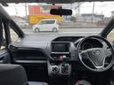 車を運転する際には運転席の存在は欠かせません。なのでしっかりとチェックしたいポイントですね。