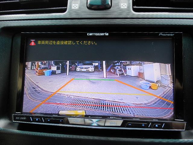 240G4WD前席パワーシート3列シート6人乗(18枚目)