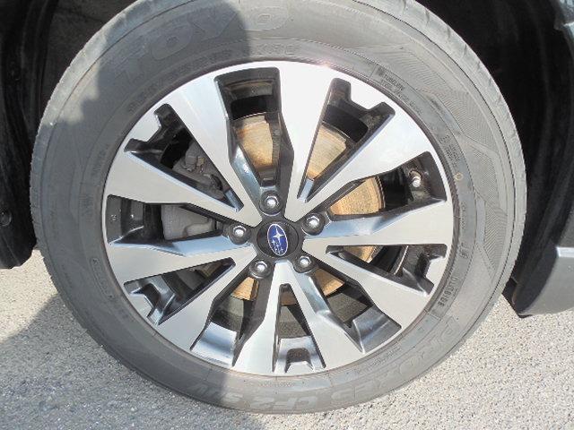 レガシィアウトバック リミテッド　４ＷＤ　アイサイト　衝突軽減ブレーキ　車線逸脱警報　誤発進抑制　先行車発進おしらせ　オートマハイビーム　ブラインドスポット　本革シート　前席パワーシート　全席シートヒーター　パワートランク（48枚目）