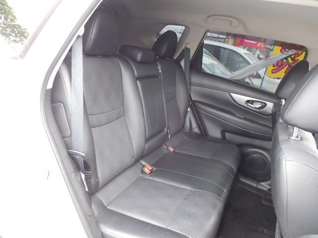 エクストレイル ２０Ｘ　エマージェンシーブレーキパッケージ　４ＷＤ　クリアランスソナー　ＥＴＣ　ＬＥＤライト　フォグ　ドラレコ　レーンキープ　誤発進抑制　ブラインドスポット　ヒルディセントコントロール　前席シートヒーター　純正１７ＡＷ（15枚目）