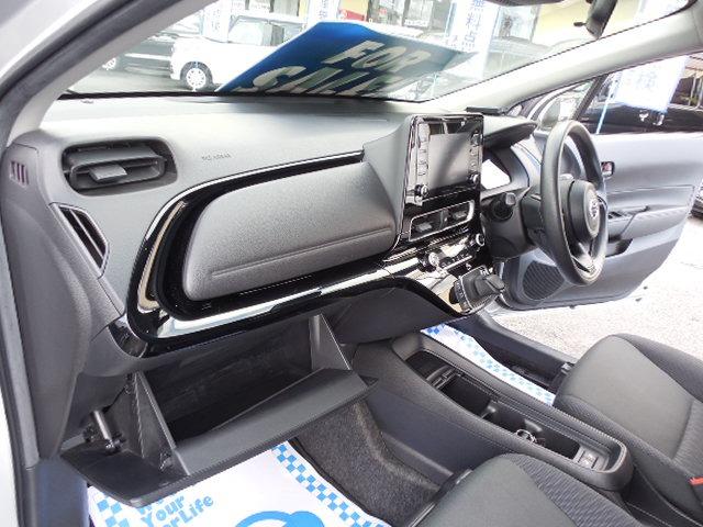 アクア Ｘ　１．５Ｘ　Ｅ－Ｆｏｕｒ　４ＷＤ　衝突軽減ブレーキ　車線逸脱警報　クルーズコントロール　オートマチックハイビーム　前席シートヒーター（12枚目）