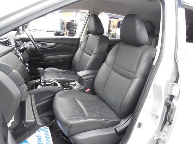 エクストレイル ２０Ｘ　４ＷＤ　ＥＴＣ　ＡＢＳ　ダブルＳＲＳ　横滑り防止装置　アイドリングストップ　全方位カメラ　パワートランク　ドラレコ　ヒルディセントコントロール　純正１８ＡＷ　アルミ付きスタッドレスタイヤ（14枚目）