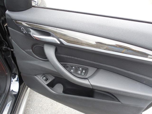X1 xDrive 18d ディーゼルターボ4WD 本革シート 前席パワーシート 前席シートヒーター 衝突軽減ブレーキ 車線逸脱警報 アダプティブクルコン パワートランク ウィンドウディスプレイ ドラレコ(27枚目)