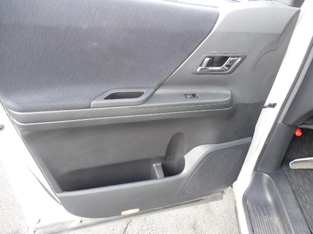 アルファード 240S 3列シート8人乗り 両側パワースライドドア 後席モニター(22枚目)