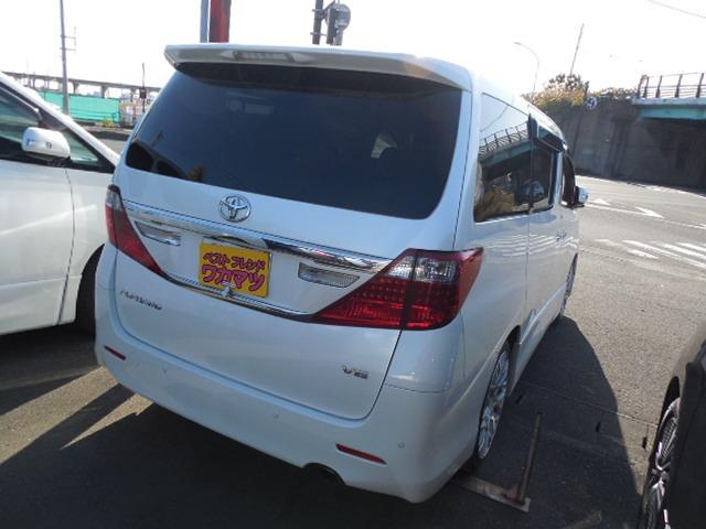 アルファード ３５０Ｓ　クリアランスソナー　３列シート７人乗り　セカンドシートオットマン　左側パワースライドドア　後席モニター　クルーズコントロール（8枚目）