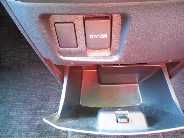 アルファード ３５０Ｓ　クリアランスソナー　３列シート７人乗り　セカンドシートオットマン　左側パワースライドドア　後席モニター　クルーズコントロール（36枚目）