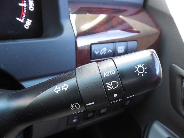 アルファード ３５０Ｓ　クリアランスソナー　３列シート７人乗り　セカンドシートオットマン　左側パワースライドドア　後席モニター　クルーズコントロール（40枚目）