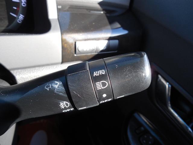 ヴェルファイア 2.4Z プラチナセレクションII タイプゴールド クリアランスソナー 3列シート7人乗り 両側パワースライドドア 後席モニター パワートランク セカンドシートオットマン(41枚目)