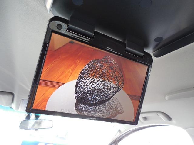 ヴェルファイア 2.4Z プラチナセレクションII タイプゴールド クリアランスソナー 3列シート7人乗り 両側パワースライドドア 後席モニター パワートランク セカンドシートオットマン(50枚目)