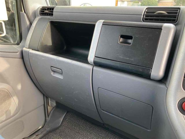 キャンター 　トラック　ＭＴ　ＥＴＣ　電動格納ミラー　アルミホイール　エアコン　パワーウィンドウ　運転席エアバッグ　ＣＤ　カセット（17枚目）
